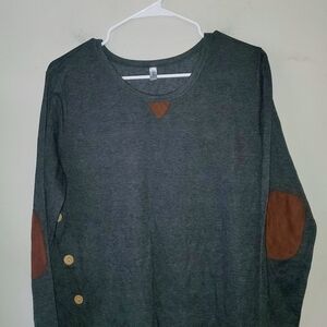 Women's Gray Sweater with Brown Accents